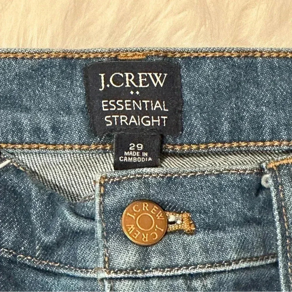 J. Crew Essential Straight Jean Size 29 - Picture 2 of 6